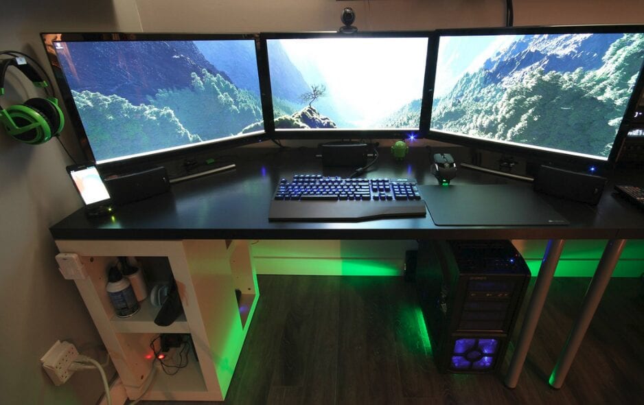 Gaming PC feat