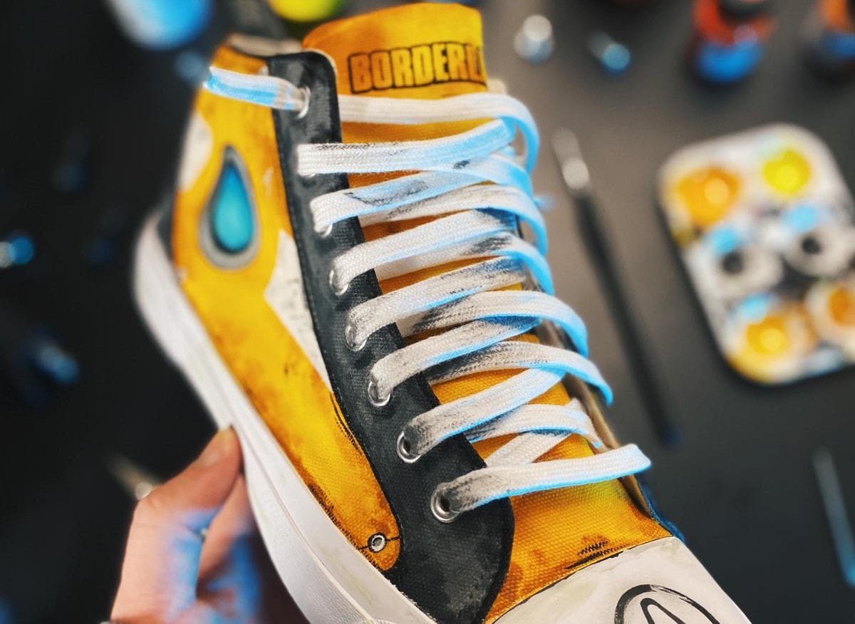 BORDERLANDS CUSTOM SNEAKERS
