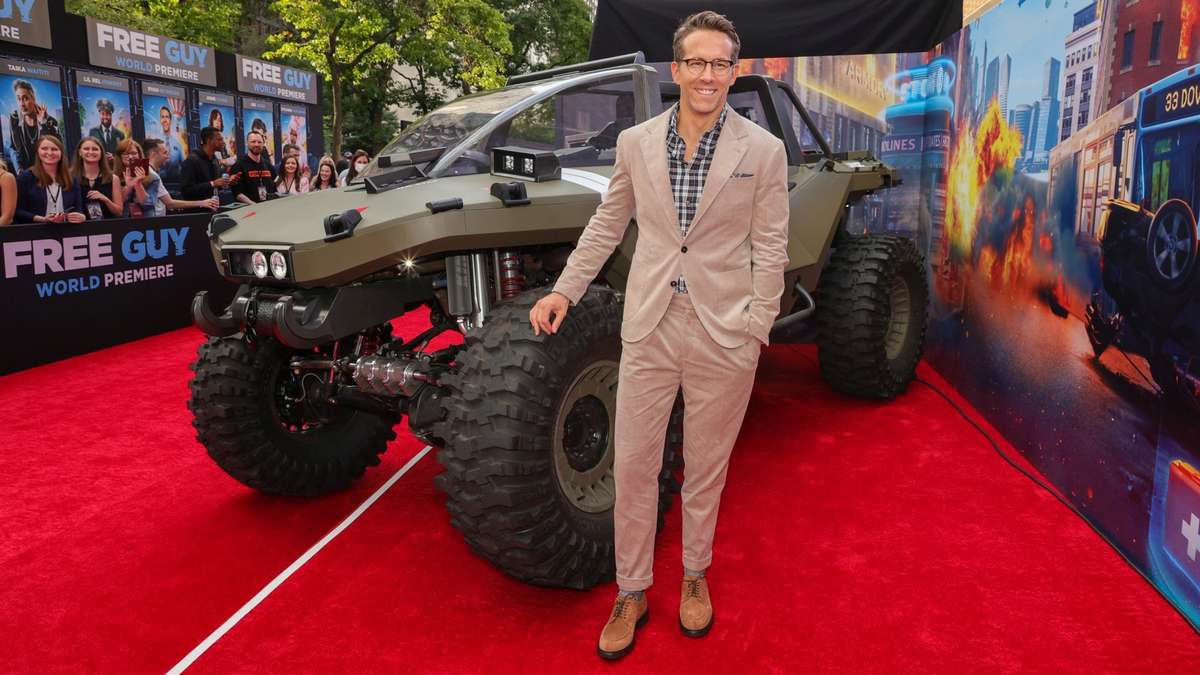 warthog free guy