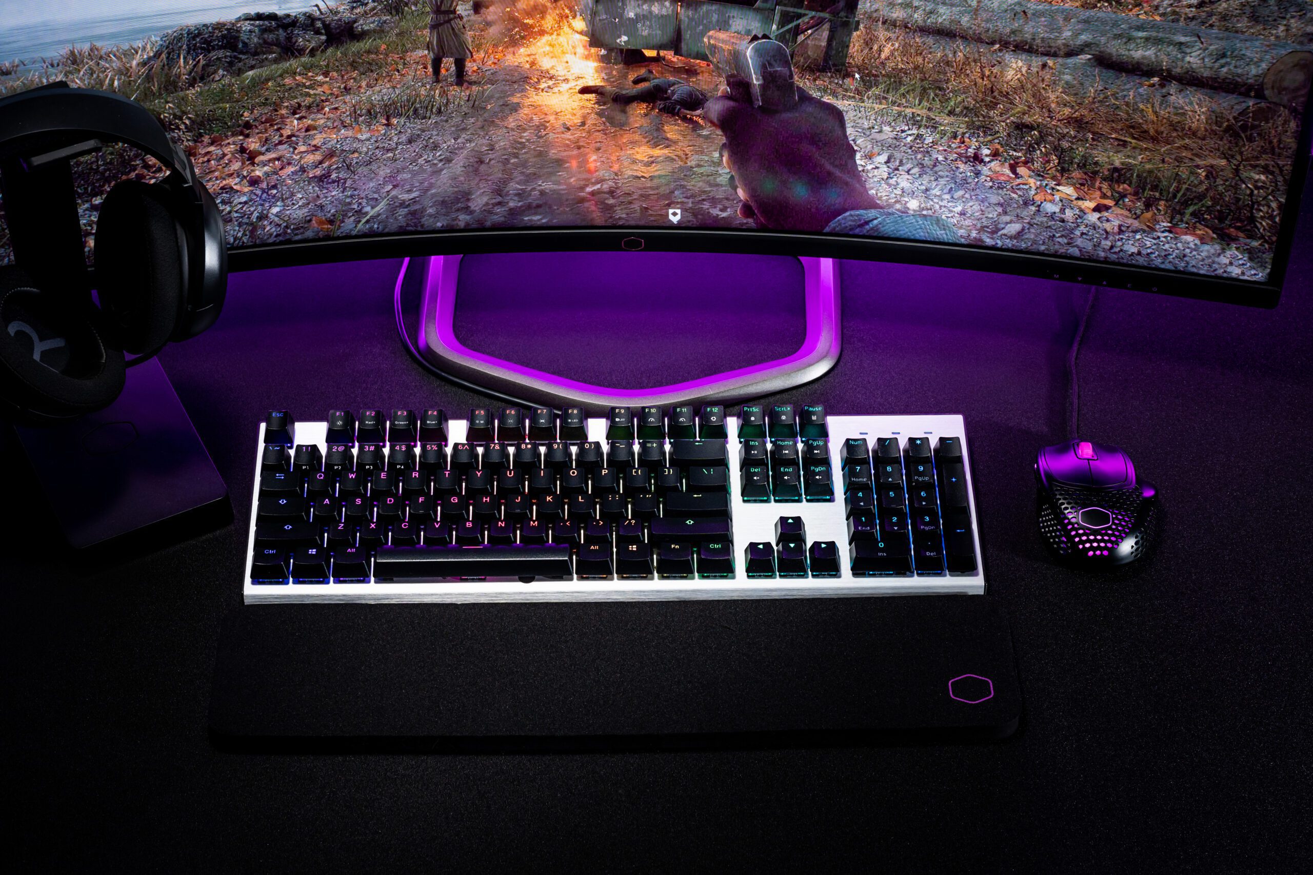 valentine's day gamer gifts cooler master ck351 gaming keyboard