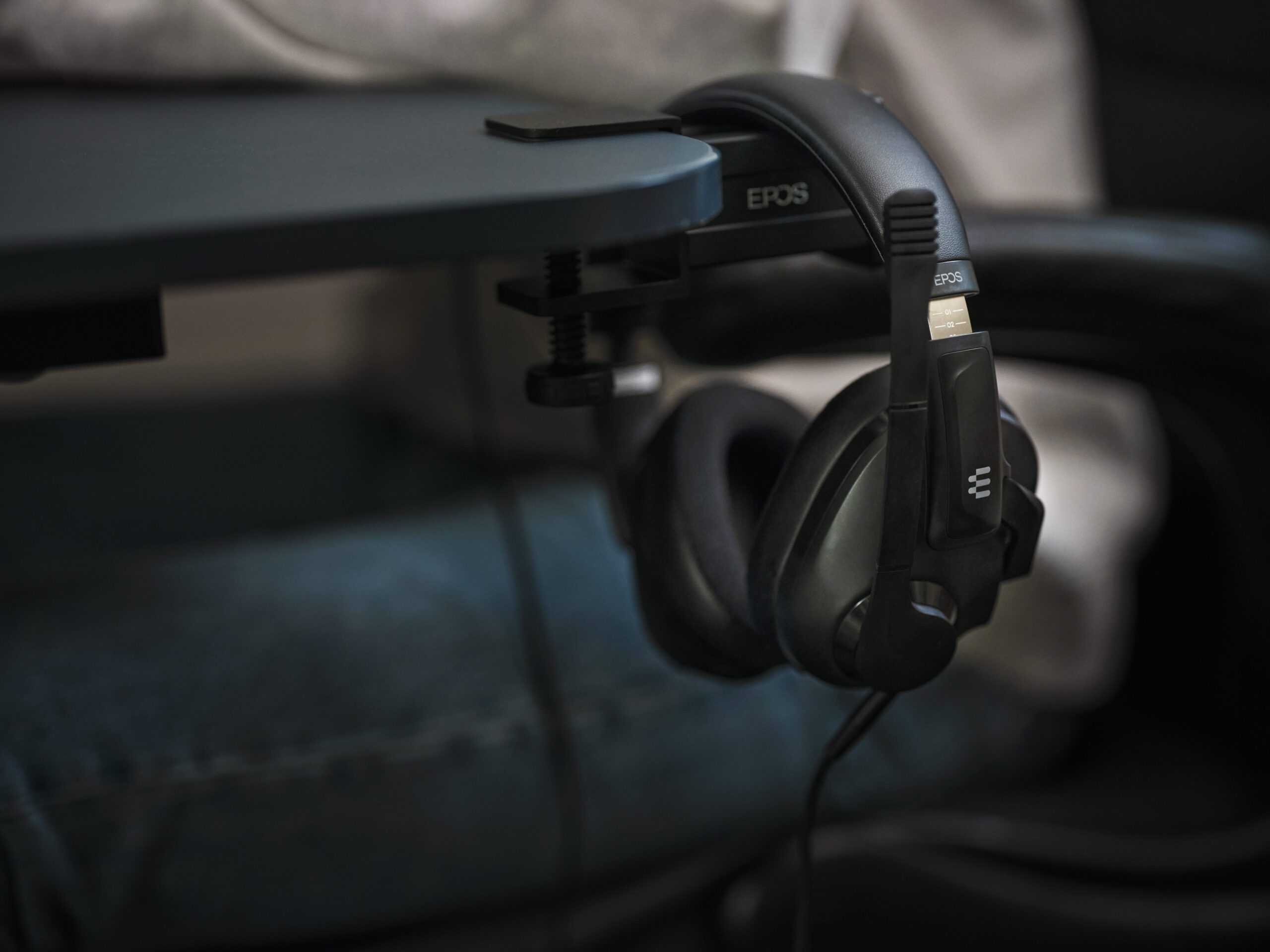 valentine's day gamer gifts epos h3 headset